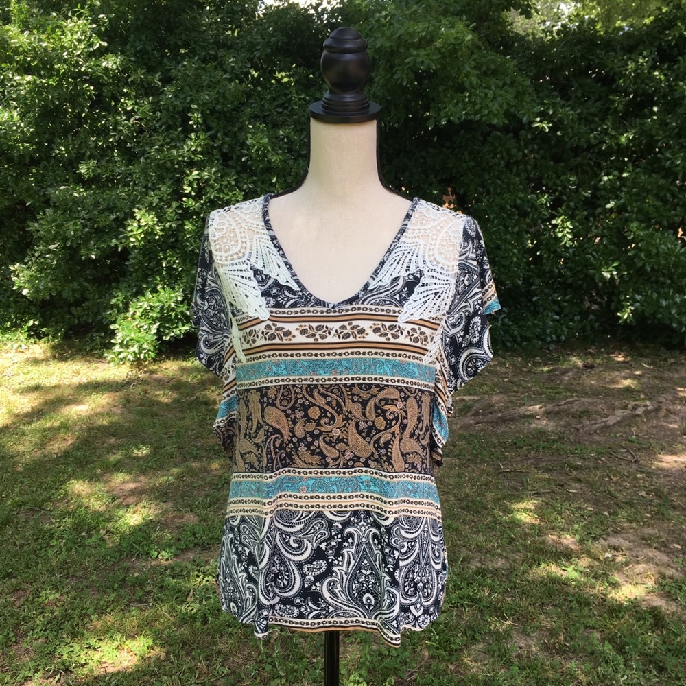 Cato · Paisley Lace Crochet Top Sz XS